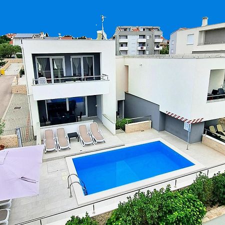 Villa Lumada Pool Apartments Novalja Exteriér fotografie